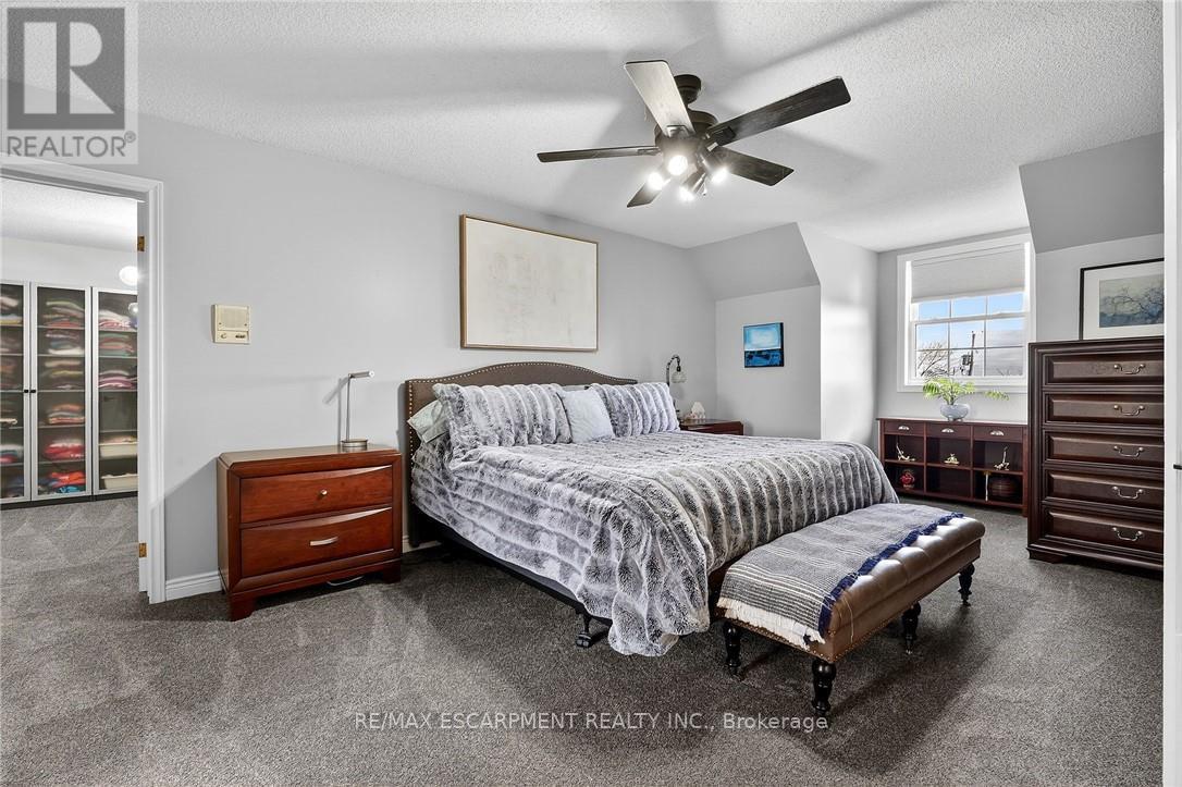 2330 Centre Street, Pelham, Ontario  L0S 1M0 - Photo 19 - X12979082