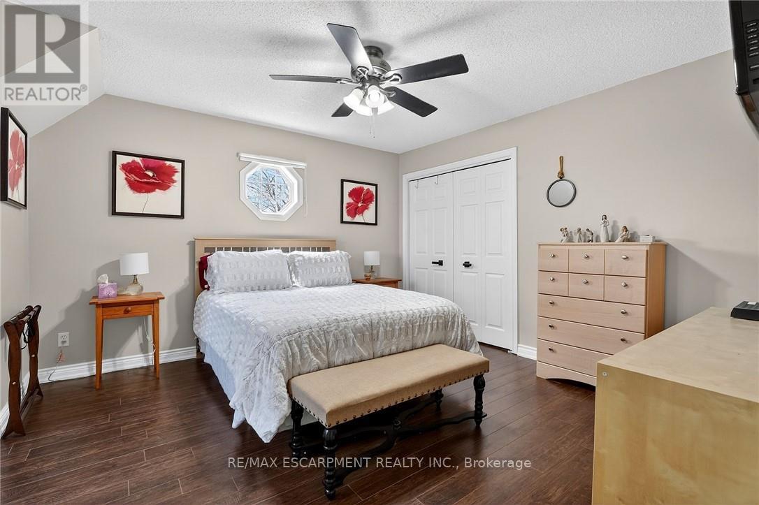 2330 Centre Street, Pelham, Ontario  L0S 1M0 - Photo 22 - X12979082