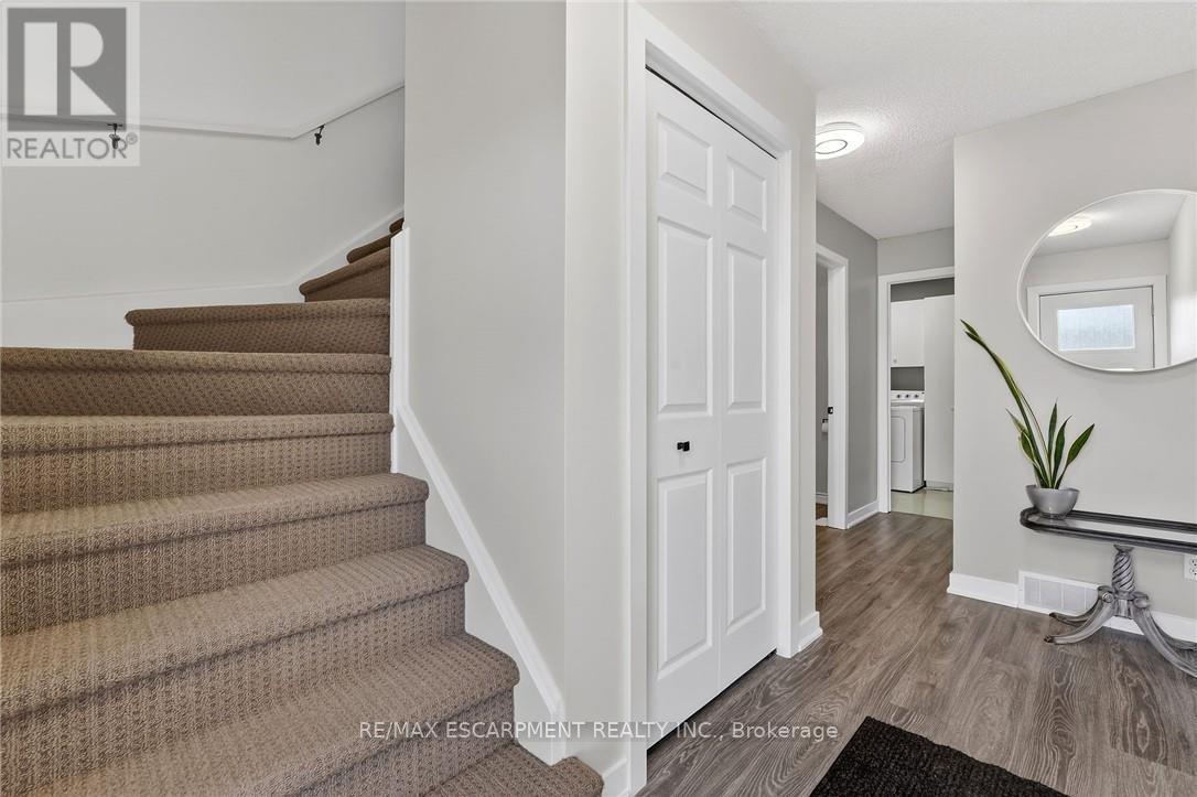 2330 Centre Street, Pelham, Ontario  L0S 1M0 - Photo 38 - X12979082