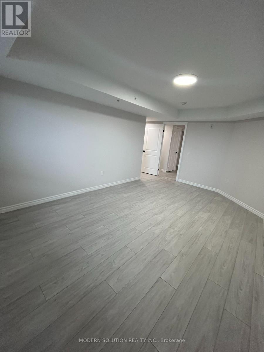 411 - 50 Otterbein Road, Kitchener, Ontario  N2B 3B7 - Photo 11 - X12979092