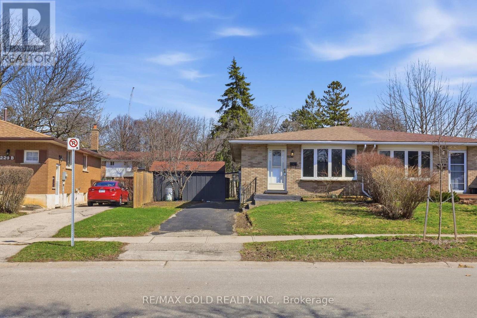 231A CEDARBRAE AVENUE, Waterloo, Ontario