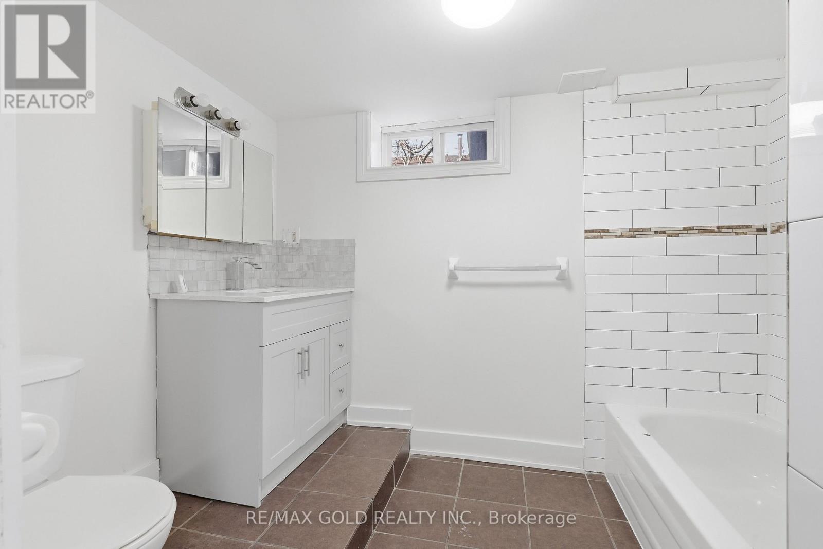 231a Cedarbrae Avenue, Waterloo, Ontario  N2L 4S6 - Photo 21 - X12979102