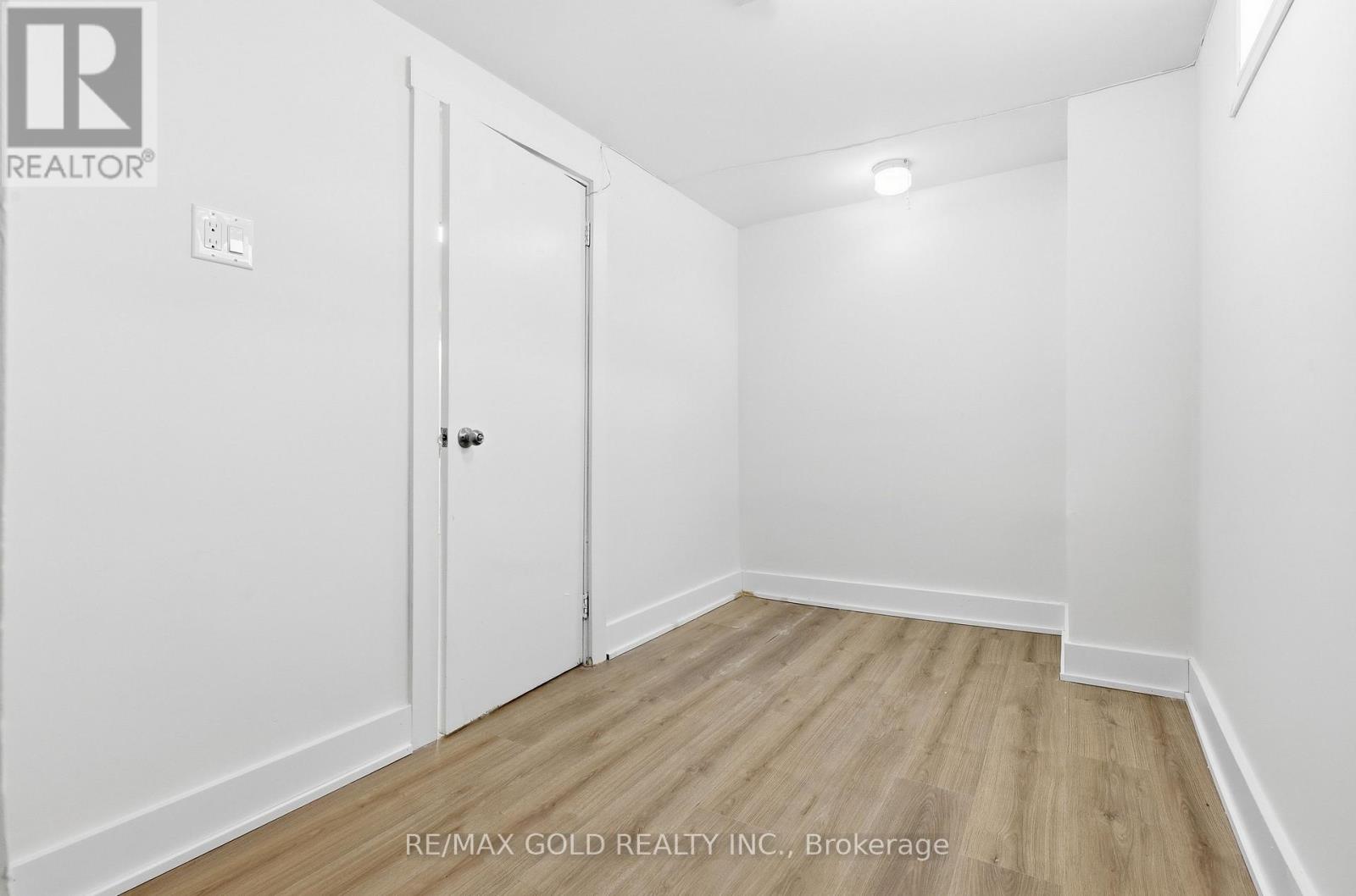 231a Cedarbrae Avenue, Waterloo, Ontario  N2L 4S6 - Photo 23 - X12979102