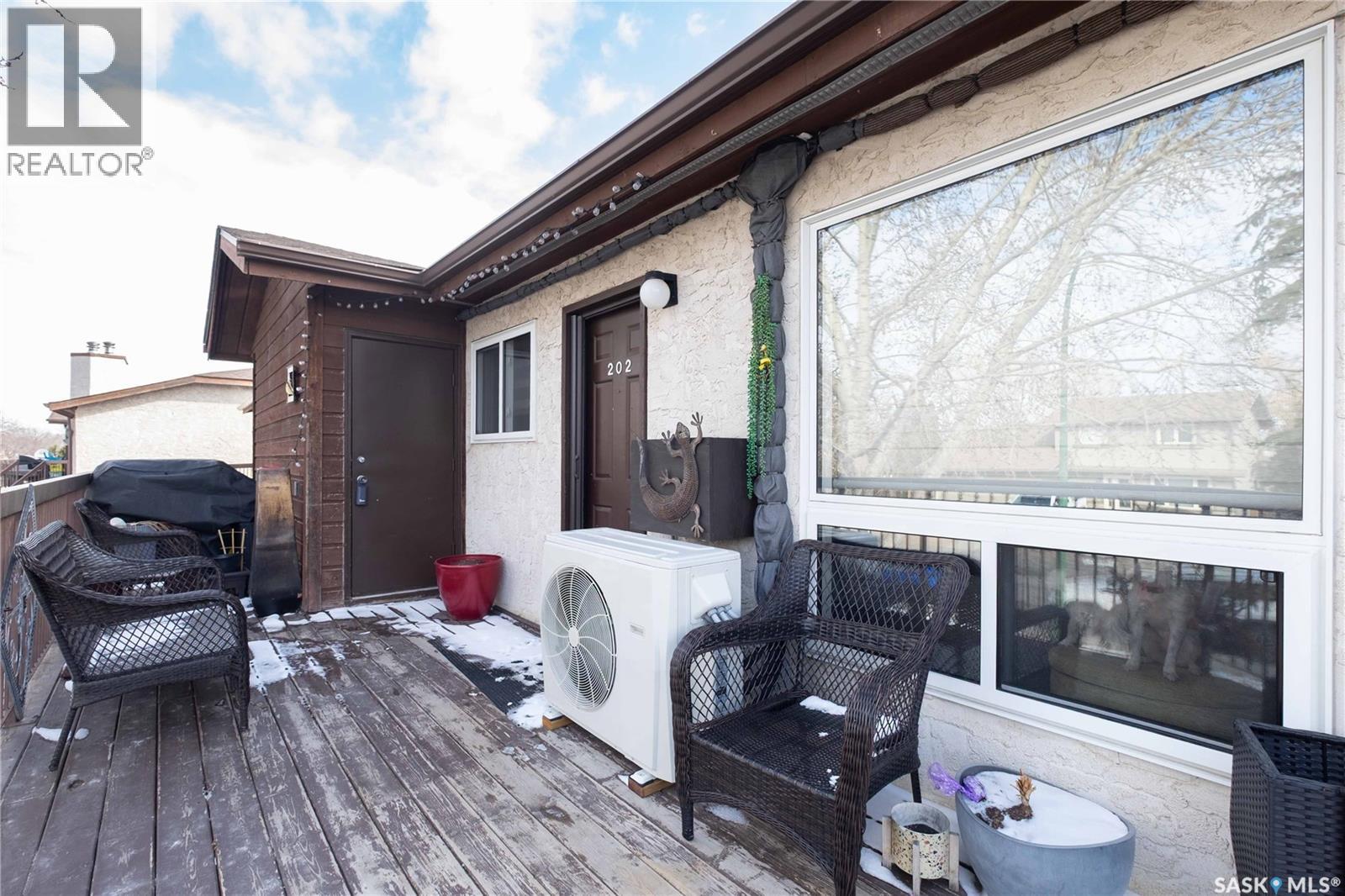 202 2911 Harding STREET, Regina, Saskatchewan