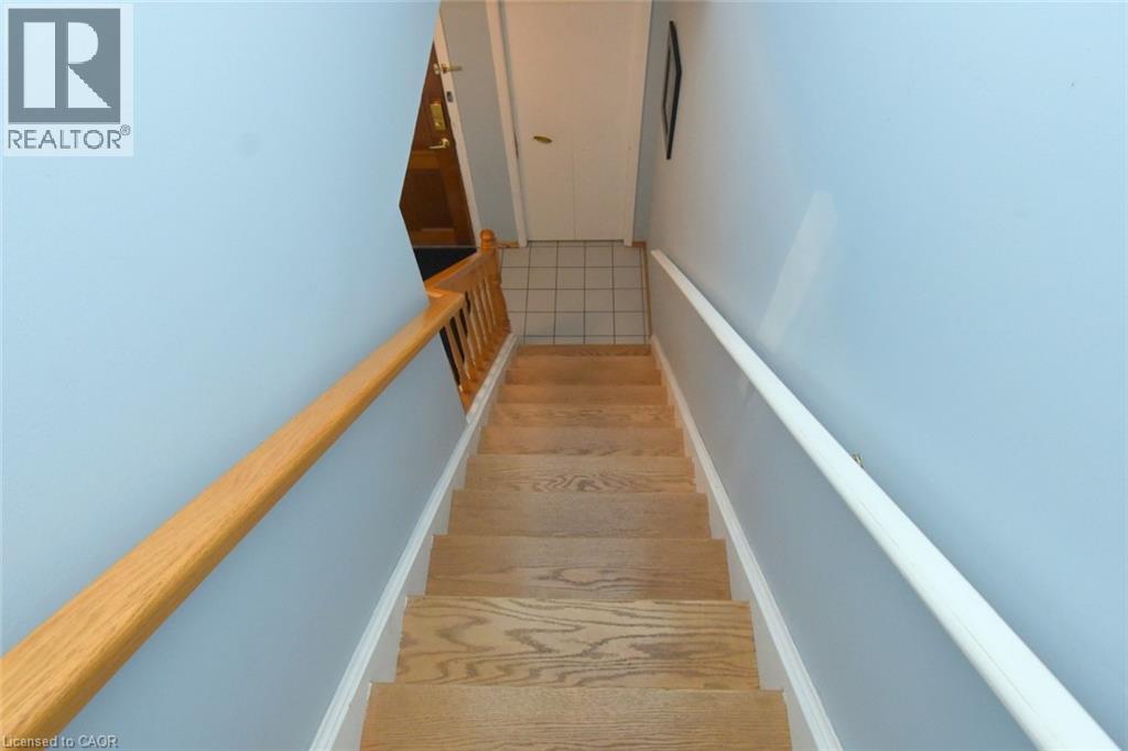 1345 Colonsay Drive, Burlington, Ontario  L7P 2T6 - Photo 15 - 40811513