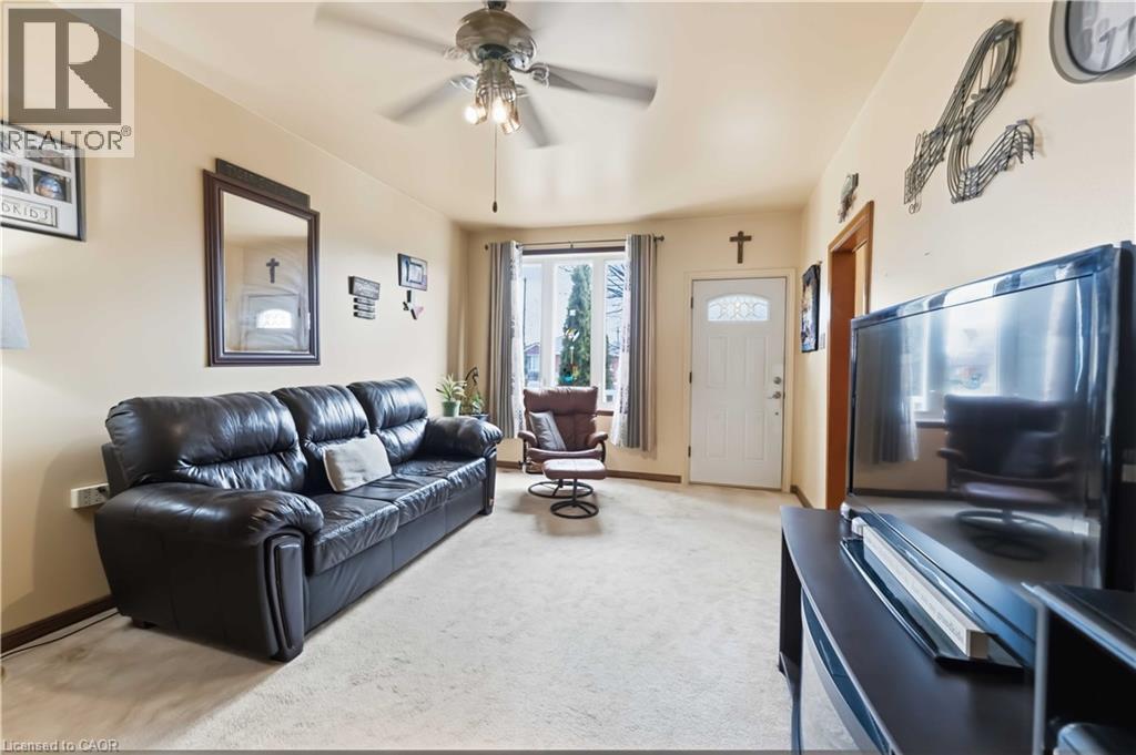 421 Talbot Street, Hamilton, Ontario  L8H 6T6 - Photo 8 - 40811890