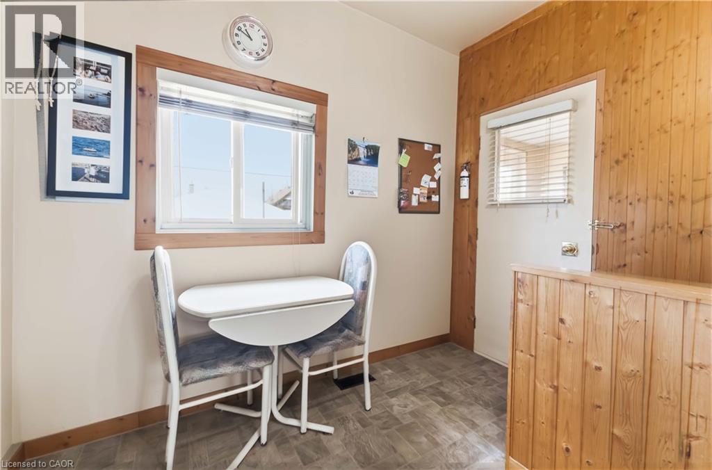 421 Talbot Street, Hamilton, Ontario  L8H 6T6 - Photo 11 - 40811890