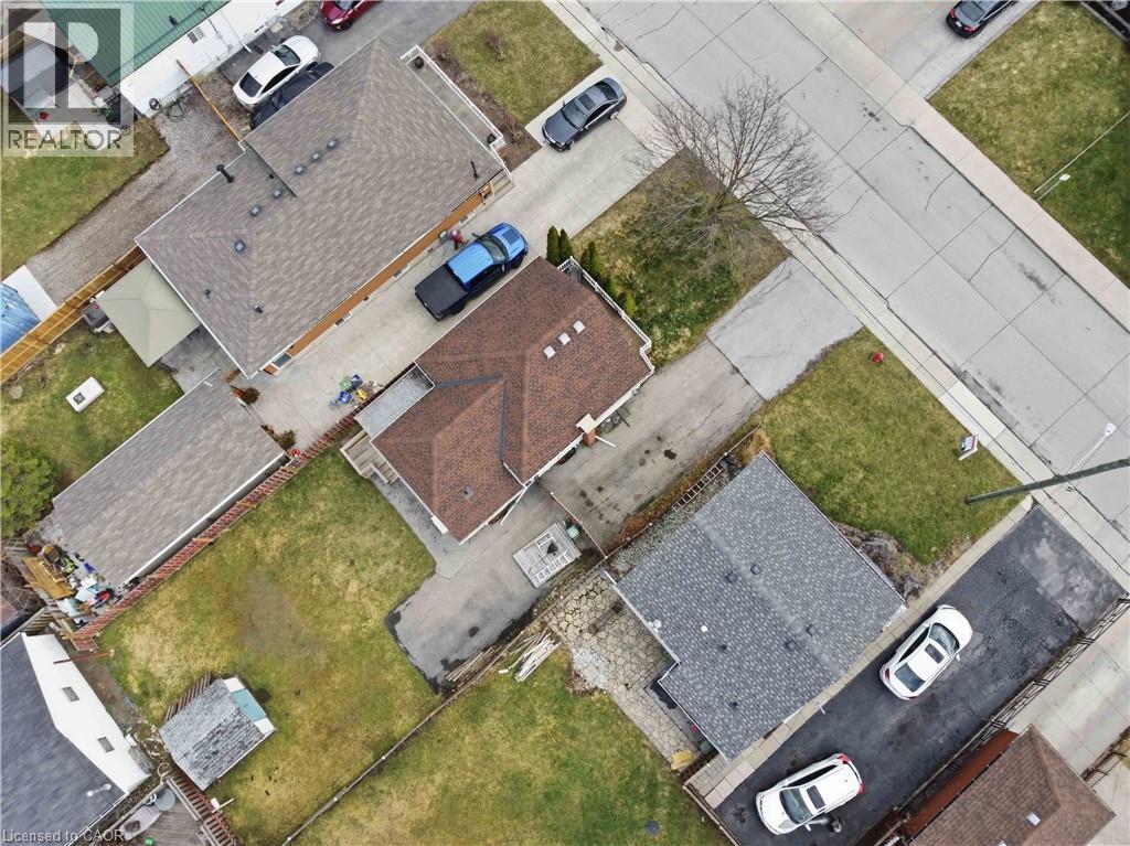 421 Talbot Street, Hamilton, Ontario  L8H 6T6 - Photo 5 - 40811890