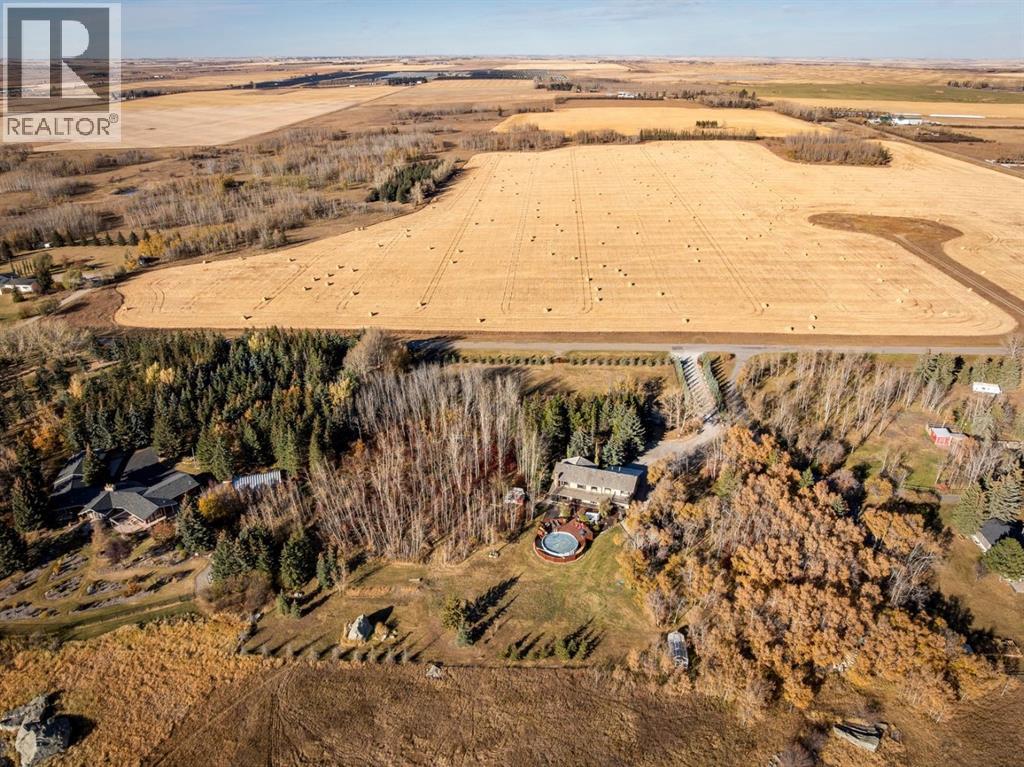 53 Croxford Estates Ne, Airdrie, Alberta  T4A 2V9 - Photo 4 - A2287591