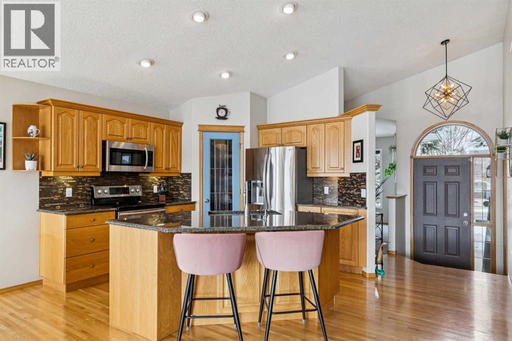 113 Westchester Way, Chestermere, Alberta  T1X 1B8 - Photo 5 - A2298466