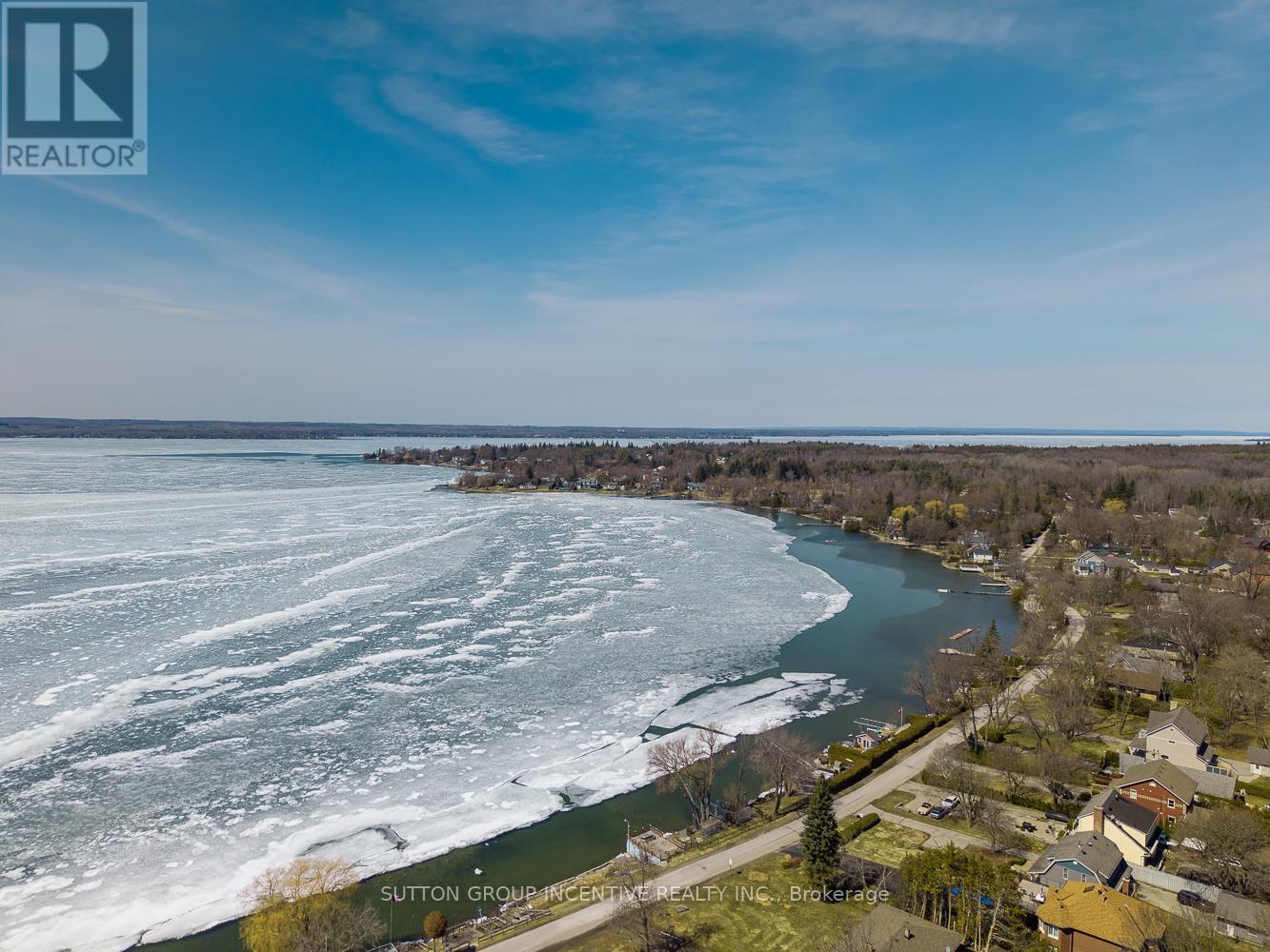 300 Metro Road N, Georgina, Ontario  L4P 3C8 - Photo 41 - N12978566