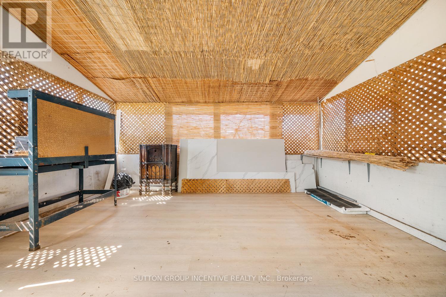 300 Metro Road N, Georgina, Ontario  L4P 3C8 - Photo 40 - N12978566