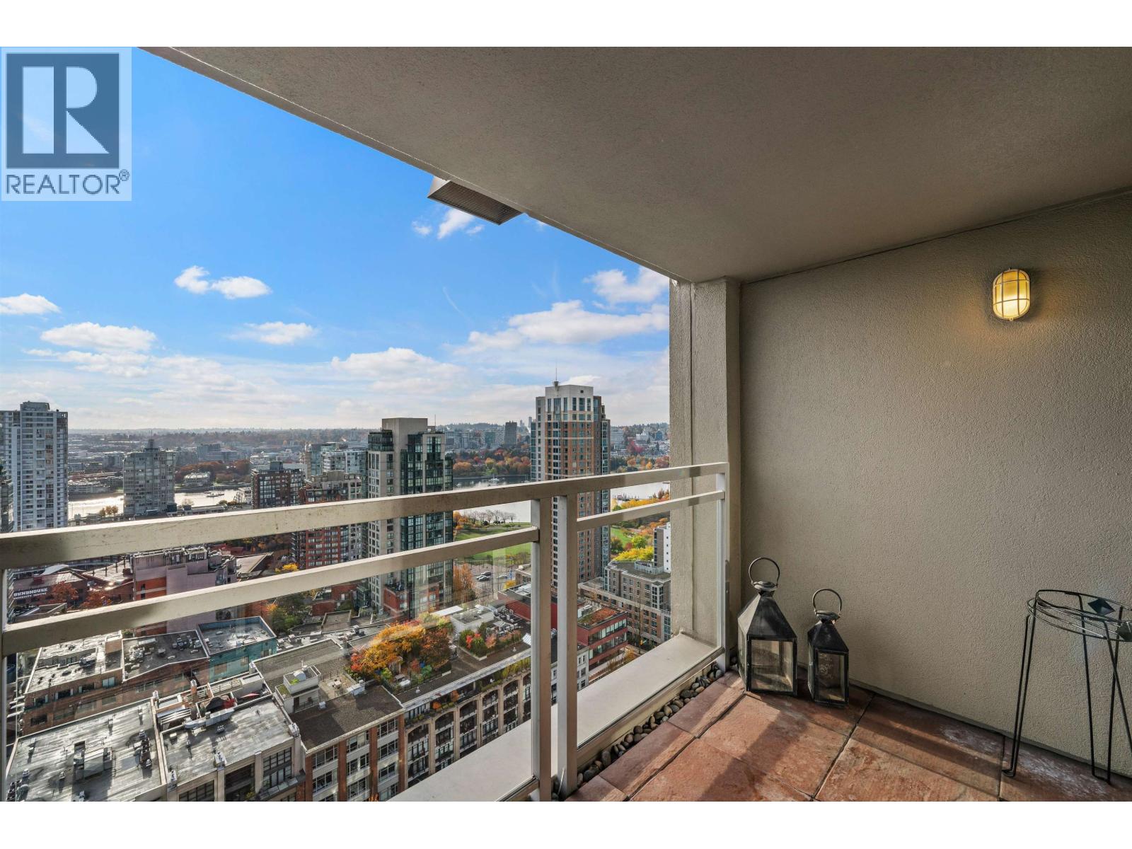 2204 1238 Richards Street, Vancouver, British Columbia  V6B 6M6 - Photo 24 - R3109408