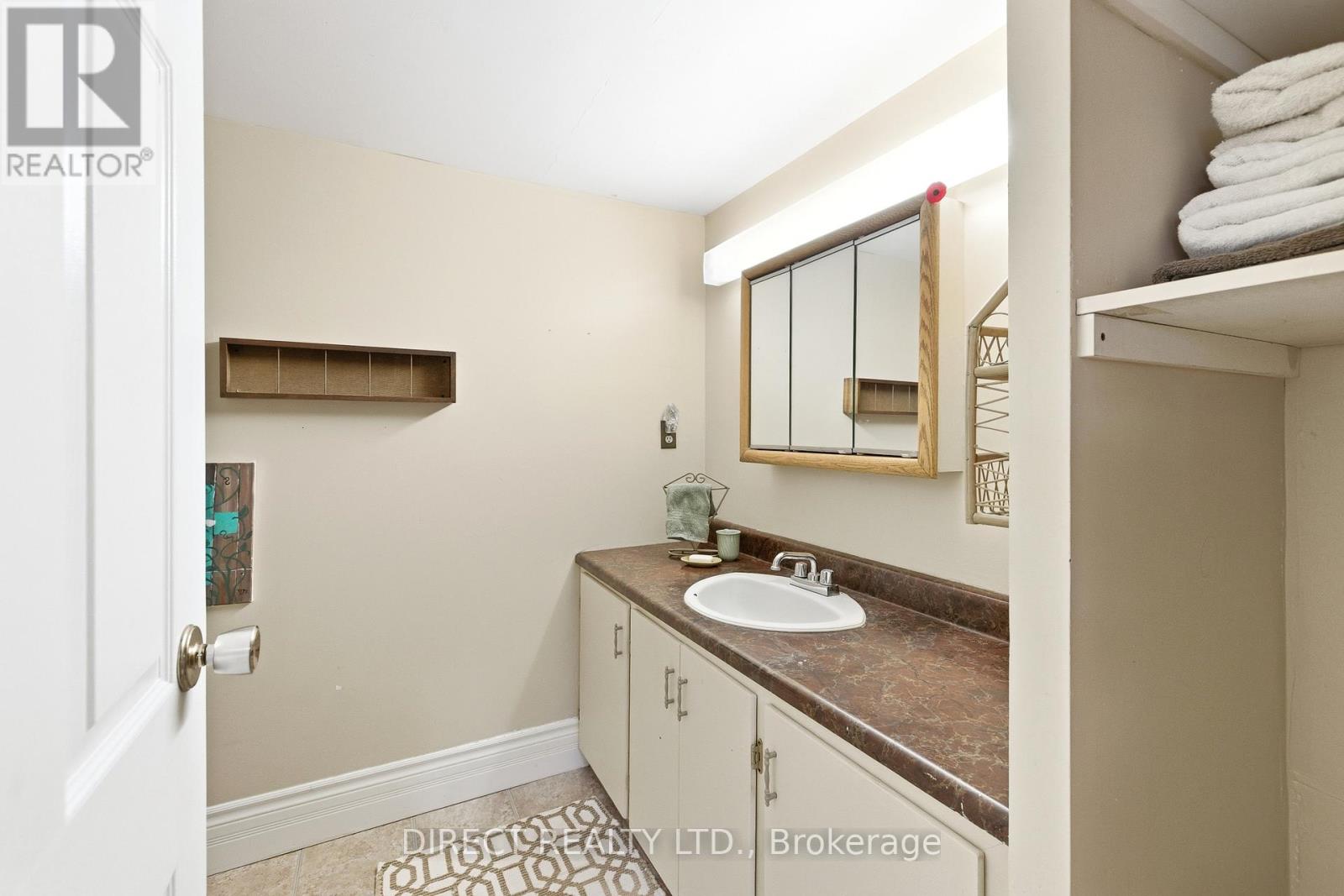 22498 Loyalist Parkway, Quinte West, Ontario  K8V 5P5 - Photo 28 - X12979354