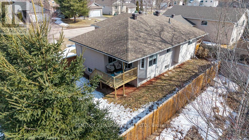 32 Bayshore Drive, Petawawa, Ontario  K8H 3R7 - Photo 42 - X12978944