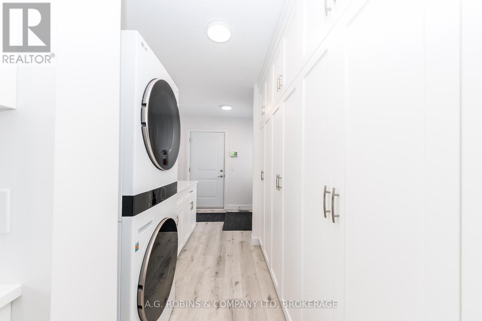 11716 Lakeshore Road, Wainfleet, Ontario  L0S 1V0 - Photo 31 - X12792076