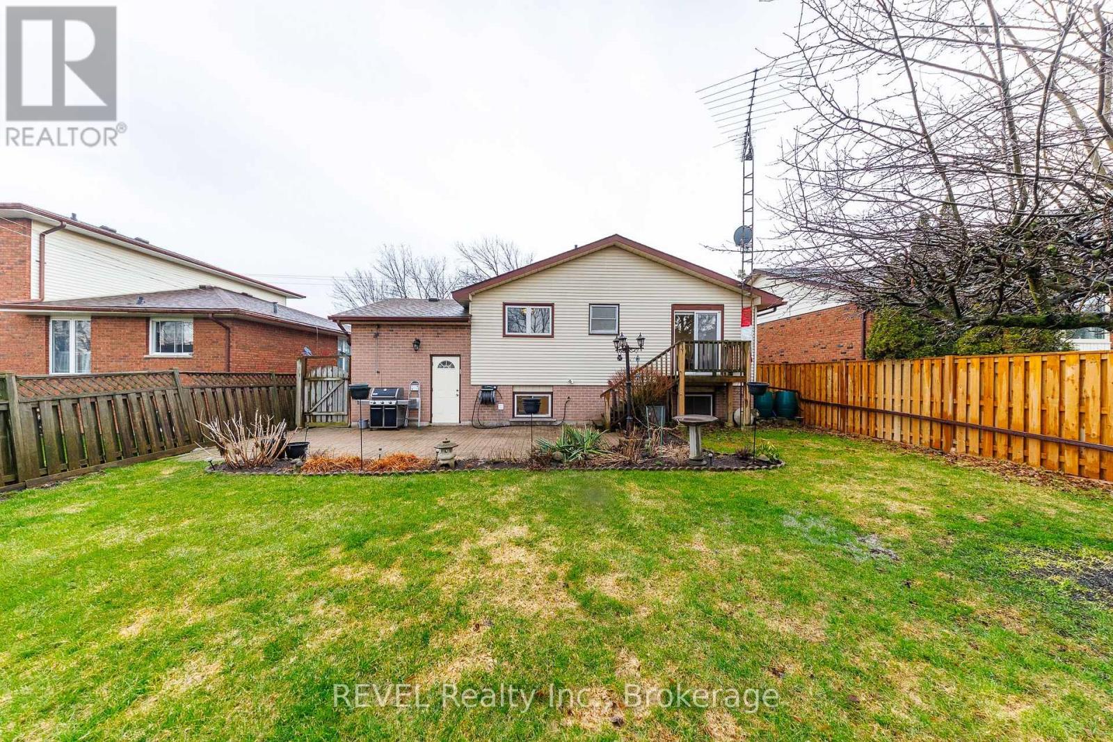 323 Barrick Road, Port Colborne, Ontario  L3K 4B6 - Photo 32 - X12942542