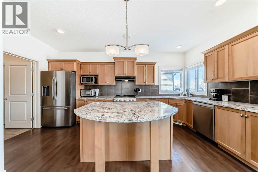 2002 High Country Rise Nw, High River, Alberta  T1V 0C9 - Photo 2 - A2297676