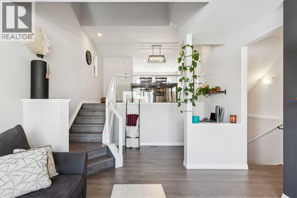 69 Lavender Road SE, Calgary, Alberta  T3S 0C5 - Photo 6 - A2297957