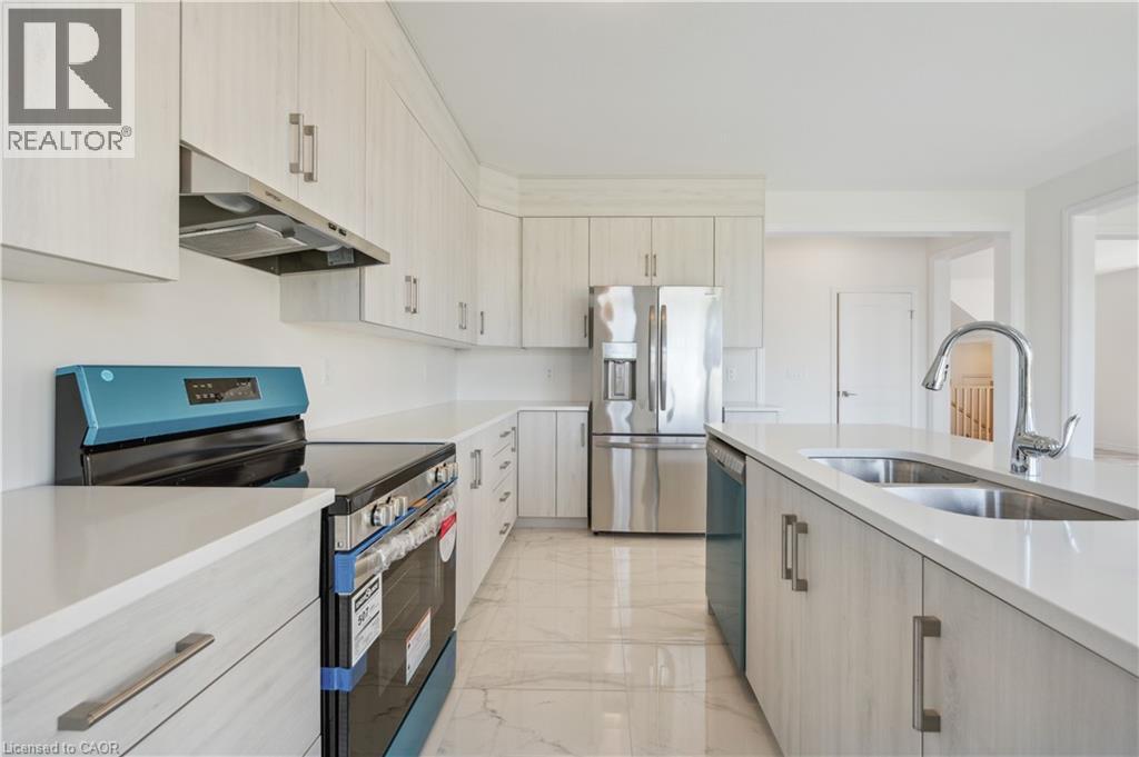 22 Henry Maracle Street, Ayr, Ontario  N0B 1E0 - Photo 12 - 40819357