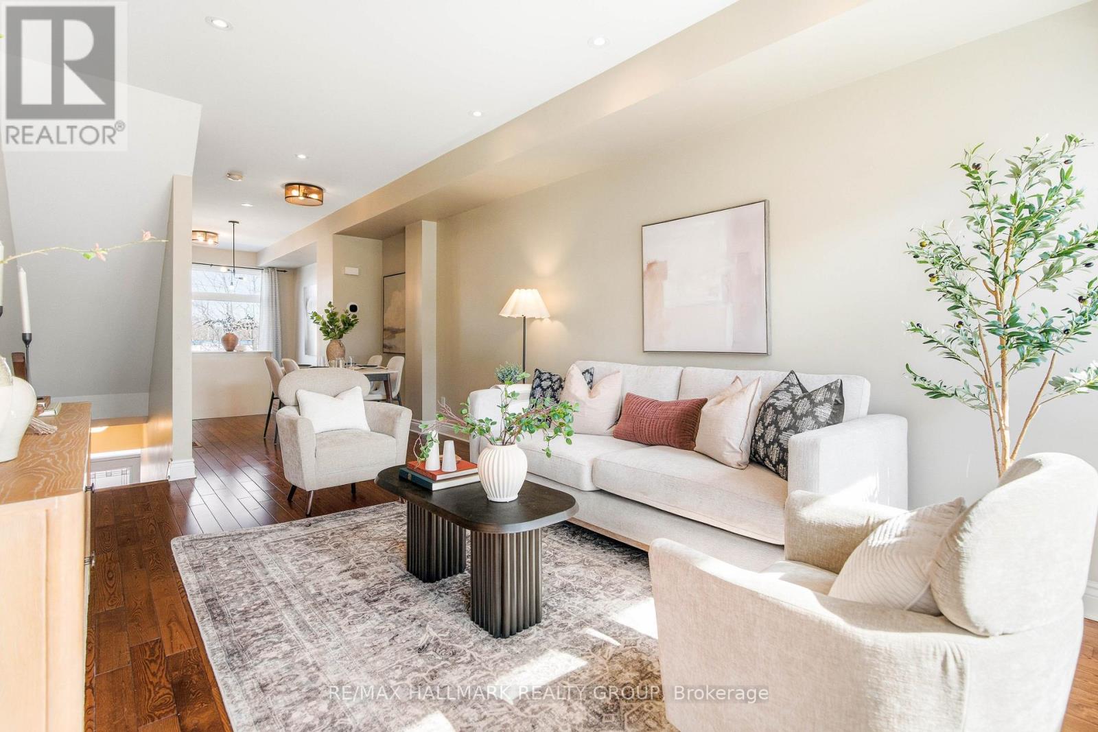 290 Cambridge Street N, Ottawa, Ontario  K1R 0B4 - Photo 15 - X12979266