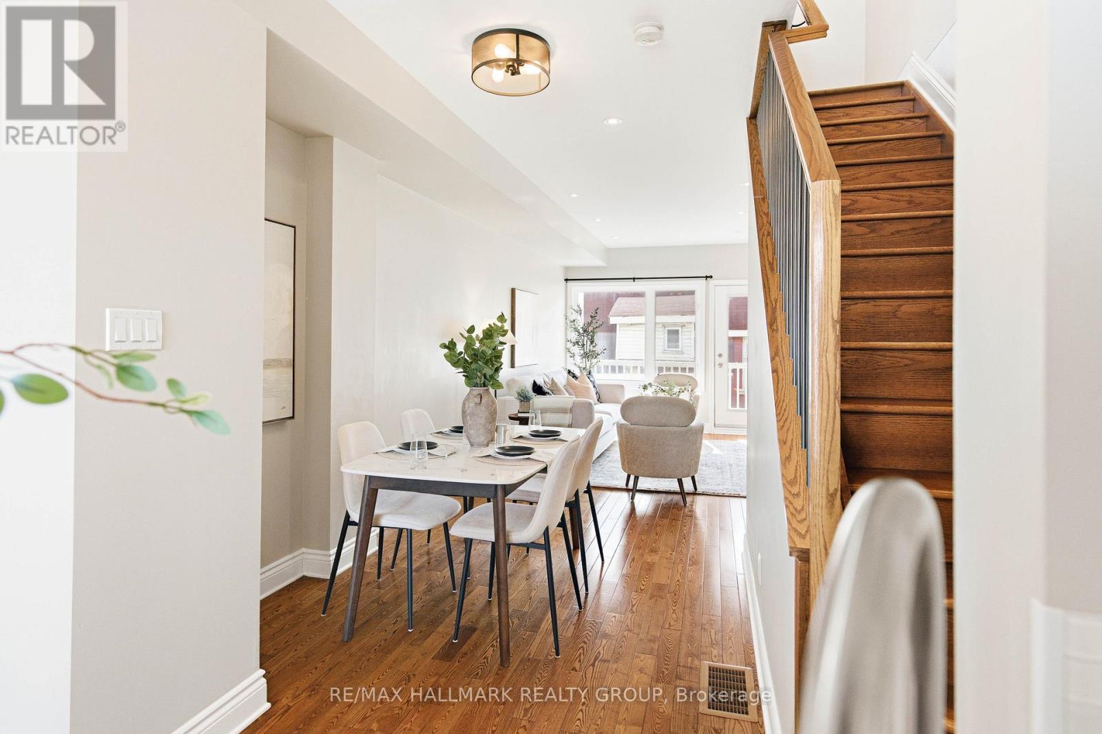 290 Cambridge Street N, Ottawa, Ontario  K1R 0B4 - Photo 24 - X12979266