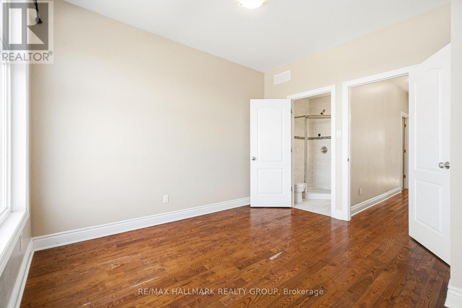 290 Cambridge Street N, Ottawa, Ontario  K1R 0B4 - Photo 34 - X12979266