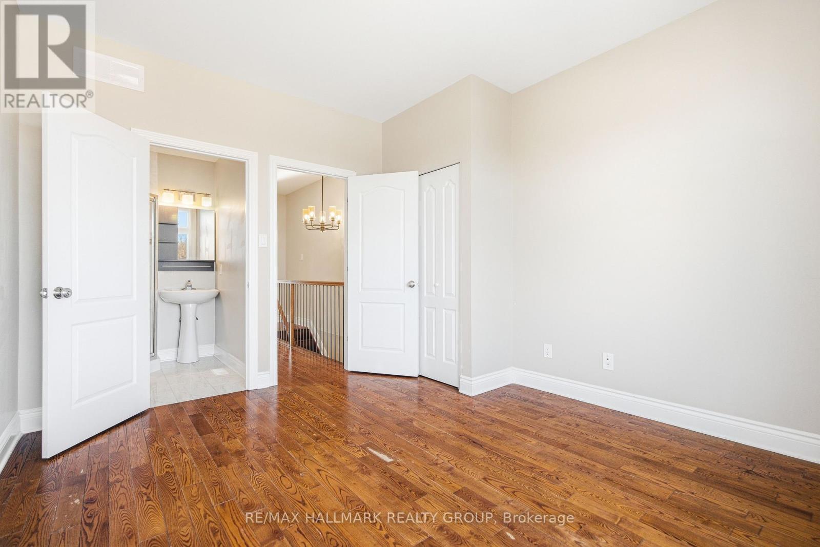 290 Cambridge Street N, Ottawa, Ontario  K1R 0B4 - Photo 35 - X12979266