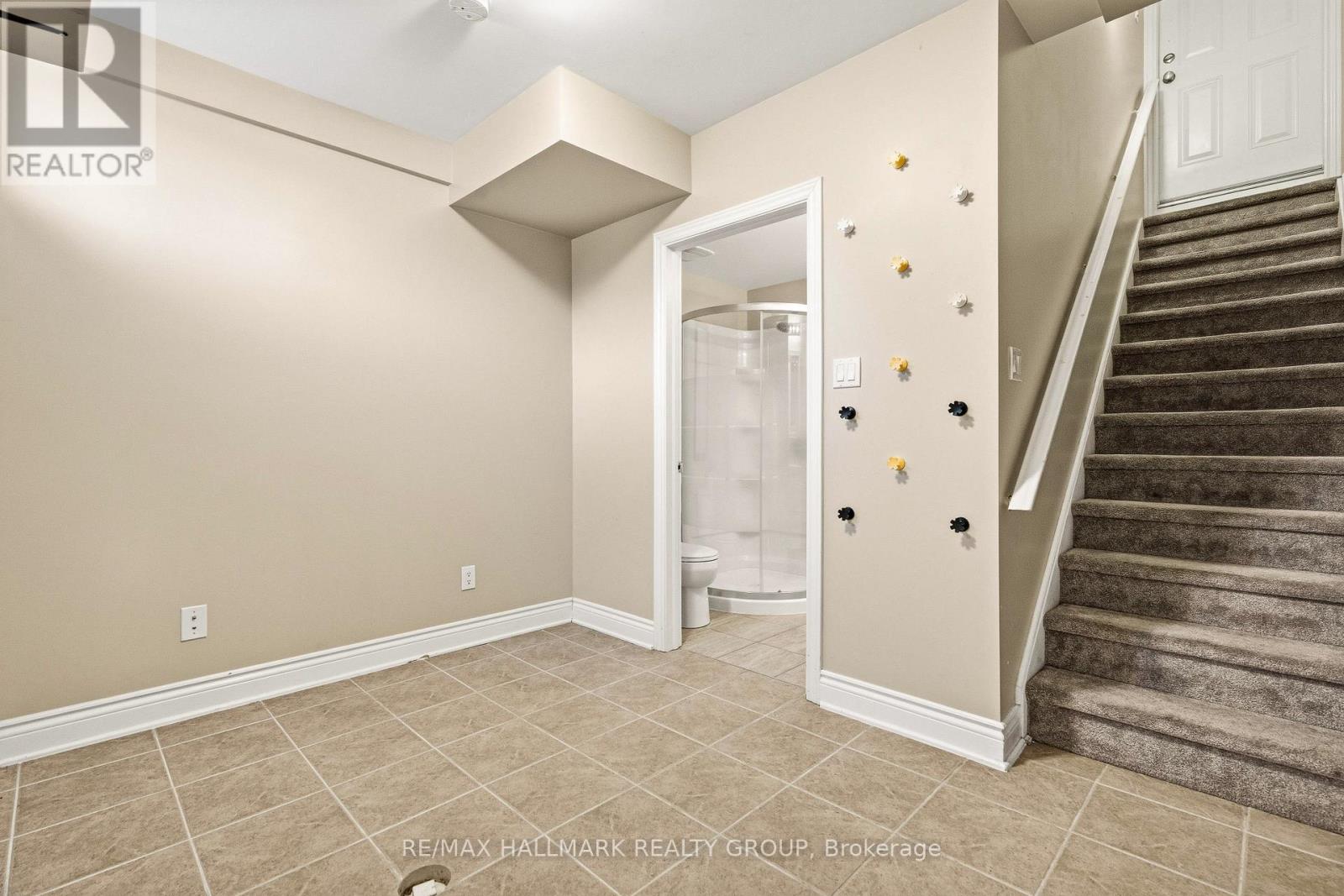 290 Cambridge Street N, Ottawa, Ontario  K1R 0B4 - Photo 39 - X12979266