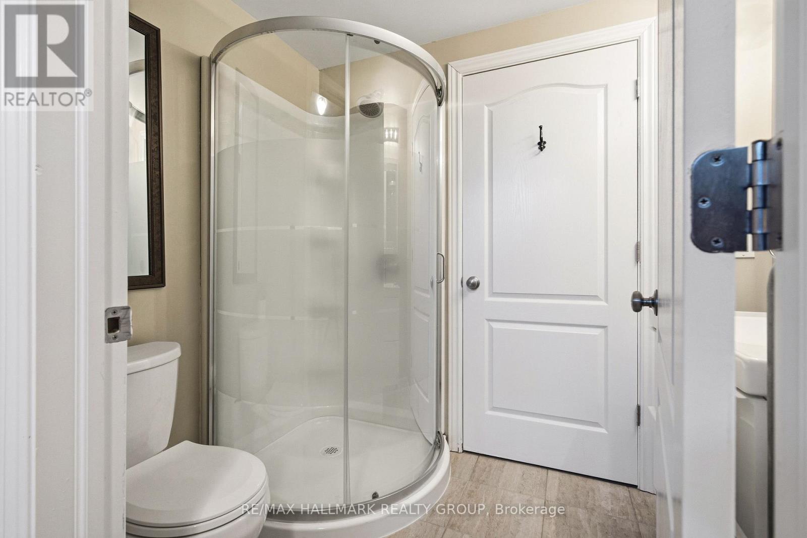 290 Cambridge Street N, Ottawa, Ontario  K1R 0B4 - Photo 41 - X12979266