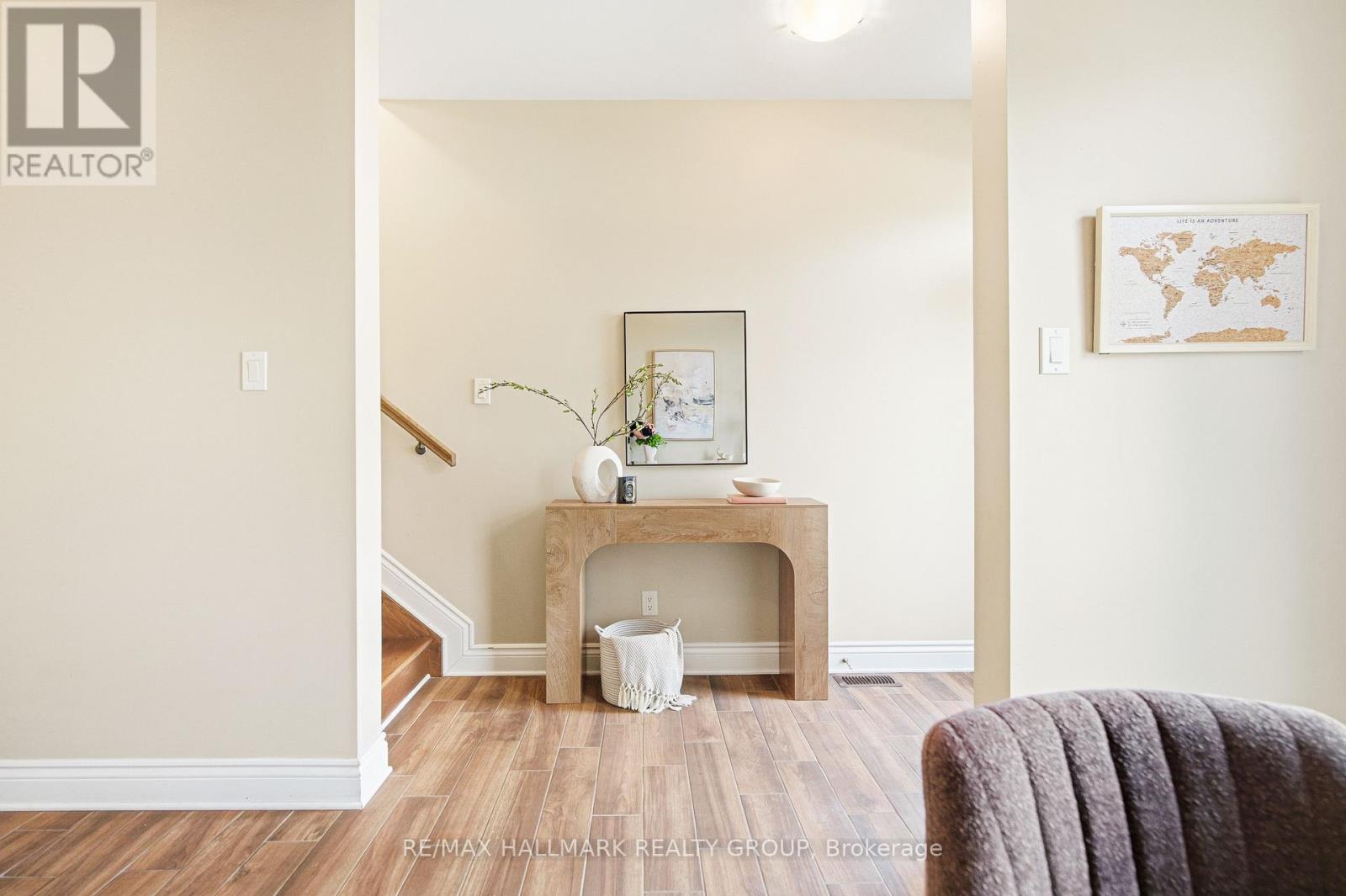 290 Cambridge Street N, Ottawa, Ontario  K1R 0B4 - Photo 5 - X12979266