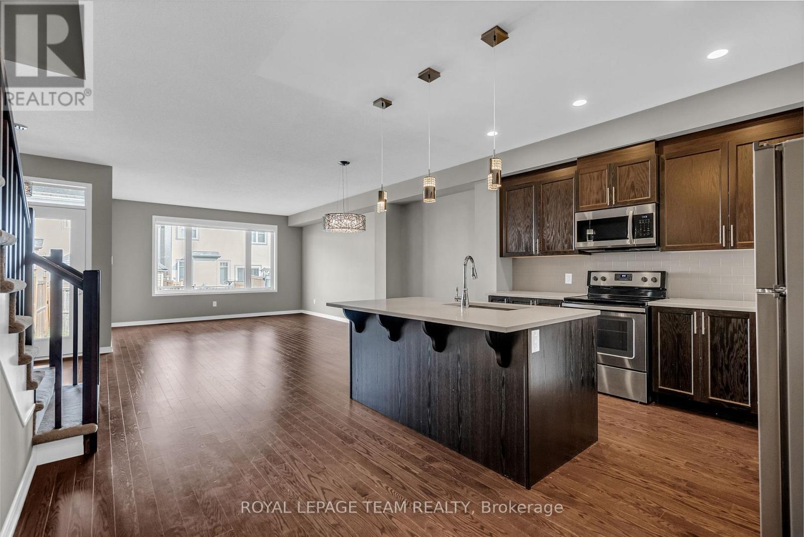 338 Nonius Street, Ottawa, Ontario  K2V 0E1 - Photo 12 - X12979296