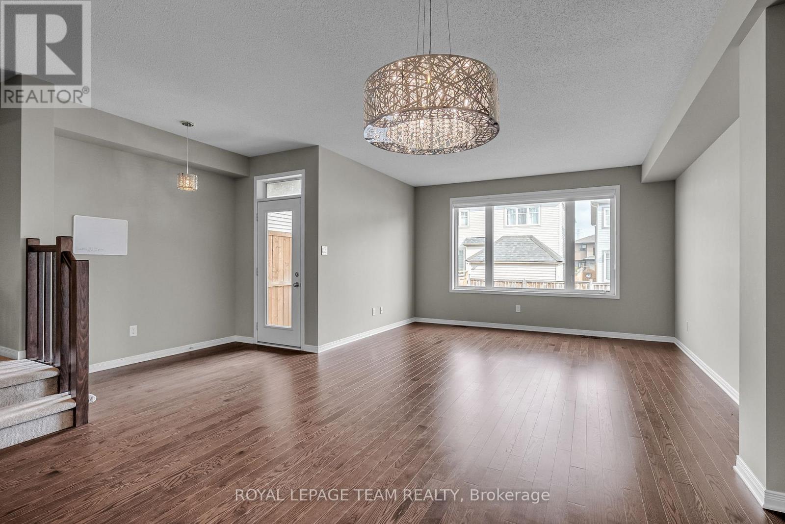 338 Nonius Street, Ottawa, Ontario  K2V 0E1 - Photo 14 - X12979296