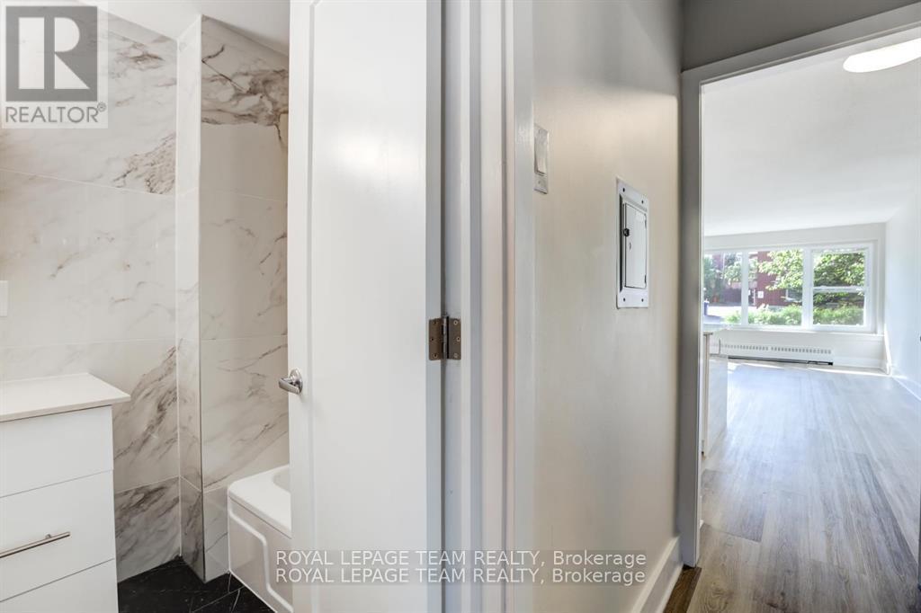 607 - 325 Besserer Street, Ottawa, Ontario  K1N 6B4 - Photo 6 - X12979306