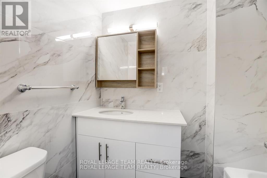 607 - 325 Besserer Street, Ottawa, Ontario  K1N 6B4 - Photo 7 - X12979306