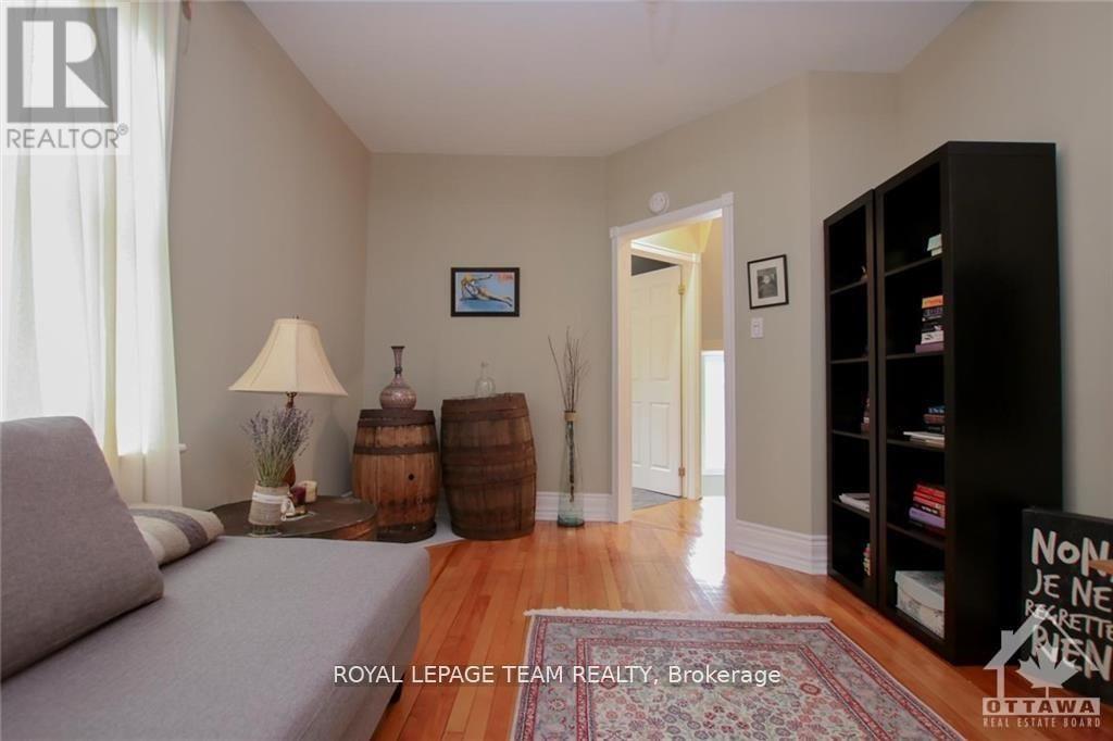 478 Hilson Avenue, Ottawa, Ontario  K1Z 6C5 - Photo 12 - X12979310