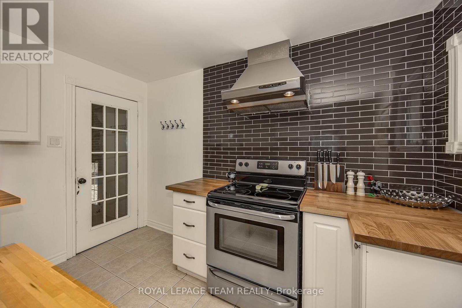 478 Hilson Avenue, Ottawa, Ontario  K1Z 6C5 - Photo 21 - X12979310