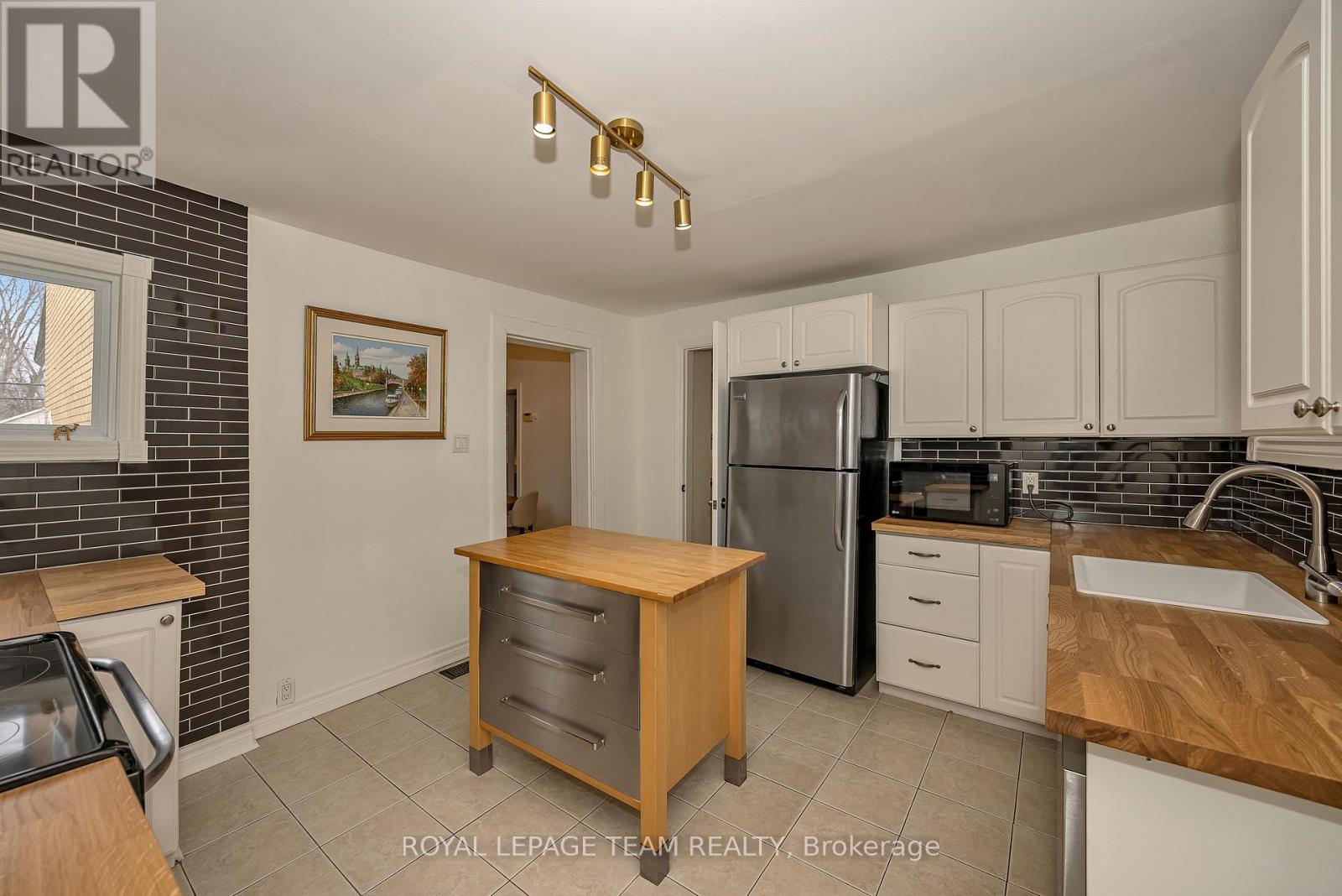 478 Hilson Avenue, Ottawa, Ontario  K1Z 6C5 - Photo 22 - X12979310