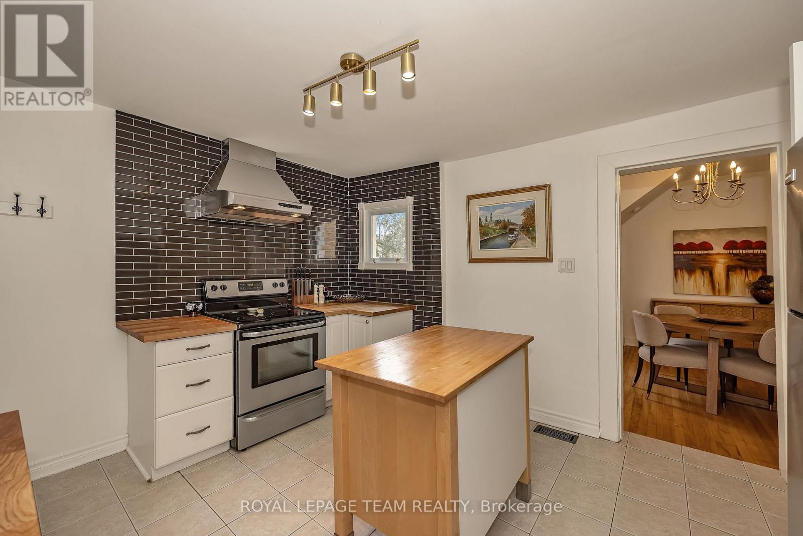 478 Hilson Avenue, Ottawa, Ontario  K1Z 6C5 - Photo 23 - X12979310