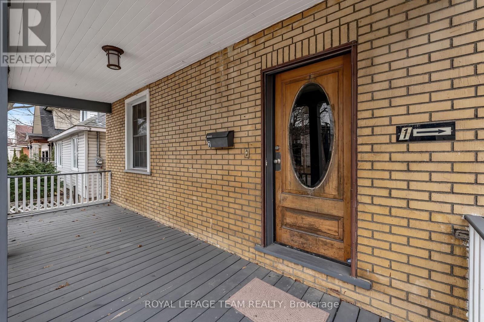 478 Hilson Avenue, Ottawa, Ontario  K1Z 6C5 - Photo 3 - X12979310