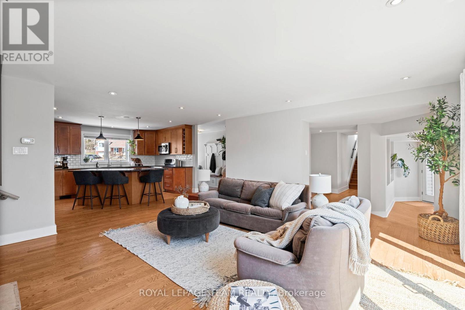 5492 West River Drive, Ottawa, Ontario  K4M 1G8 - Photo 11 - X12979340