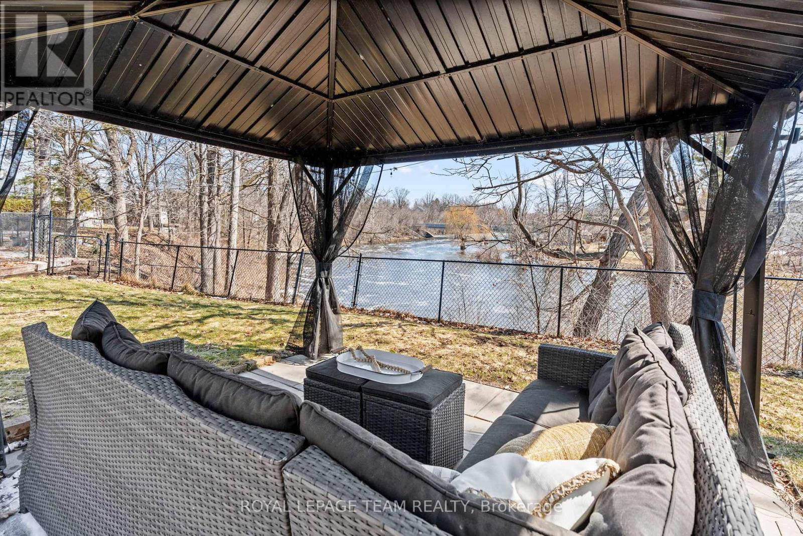 5492 West River Drive, Ottawa, Ontario  K4M 1G8 - Photo 35 - X12979340