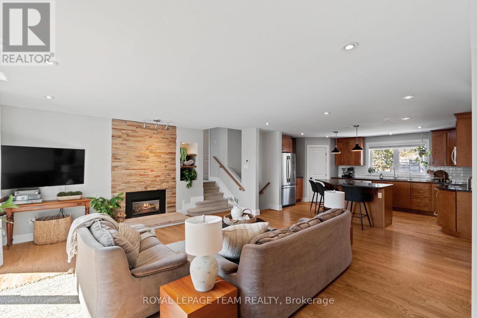 5492 West River Drive, Ottawa, Ontario  K4M 1G8 - Photo 6 - X12979340