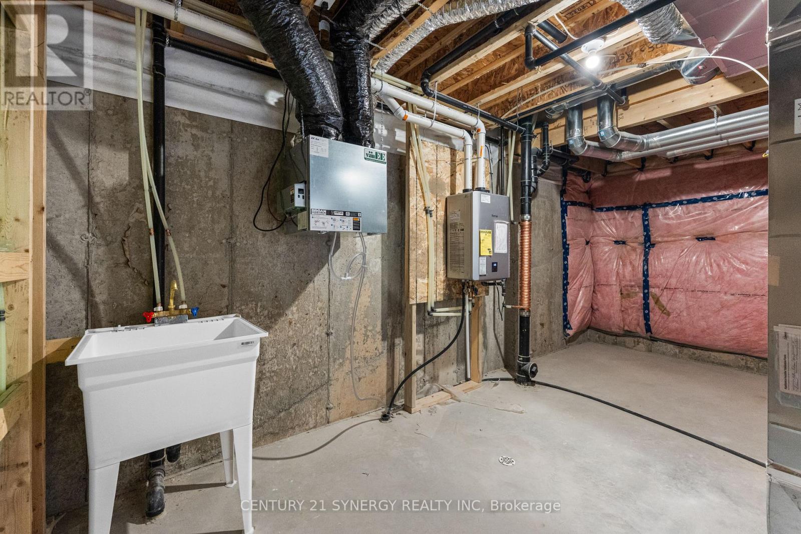 305 Cornflower Row, Ottawa, Ontario  K0A 2Z0 - Photo 23 - X12979362