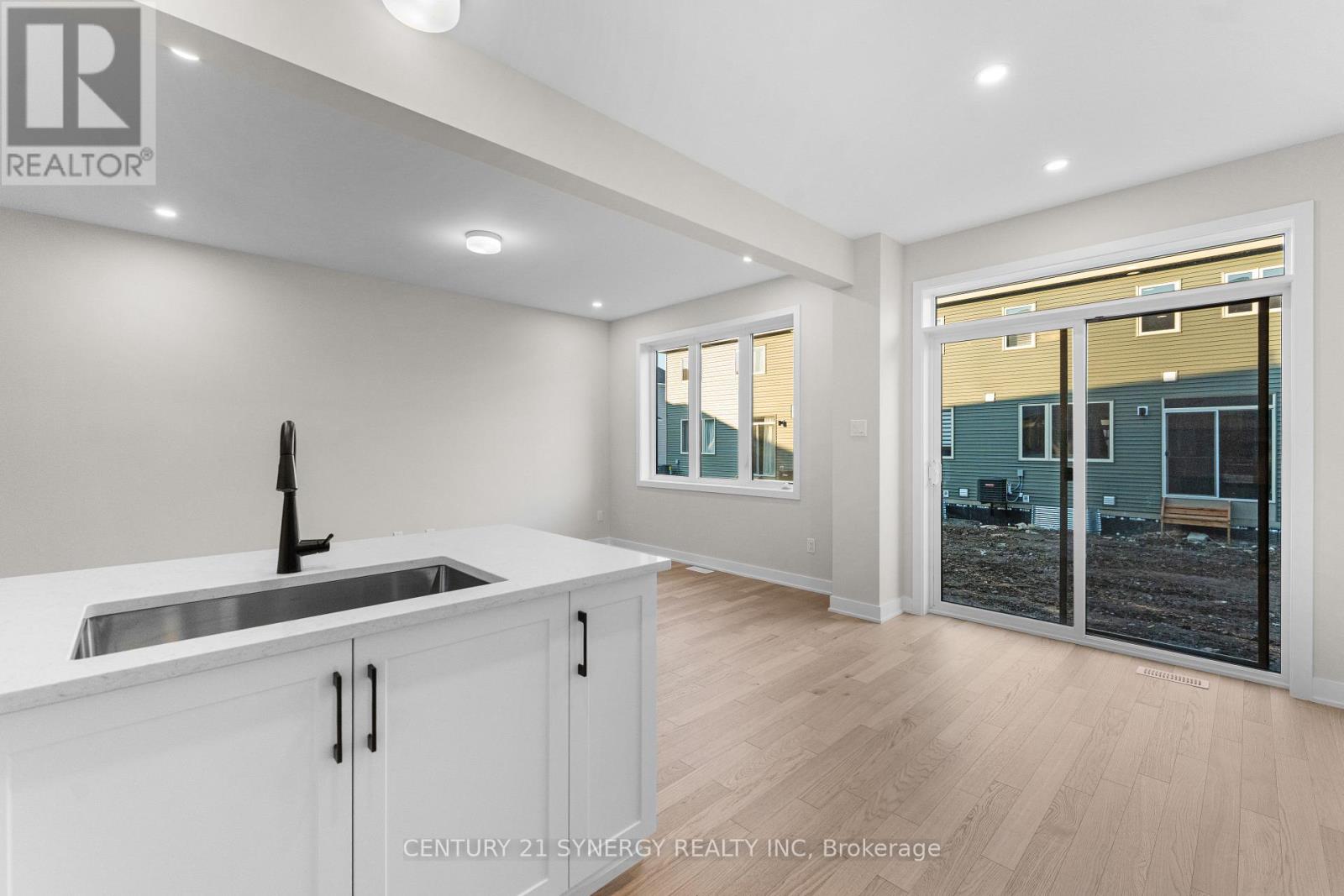 305 Cornflower Row, Ottawa, Ontario  K0A 2Z0 - Photo 24 - X12979362