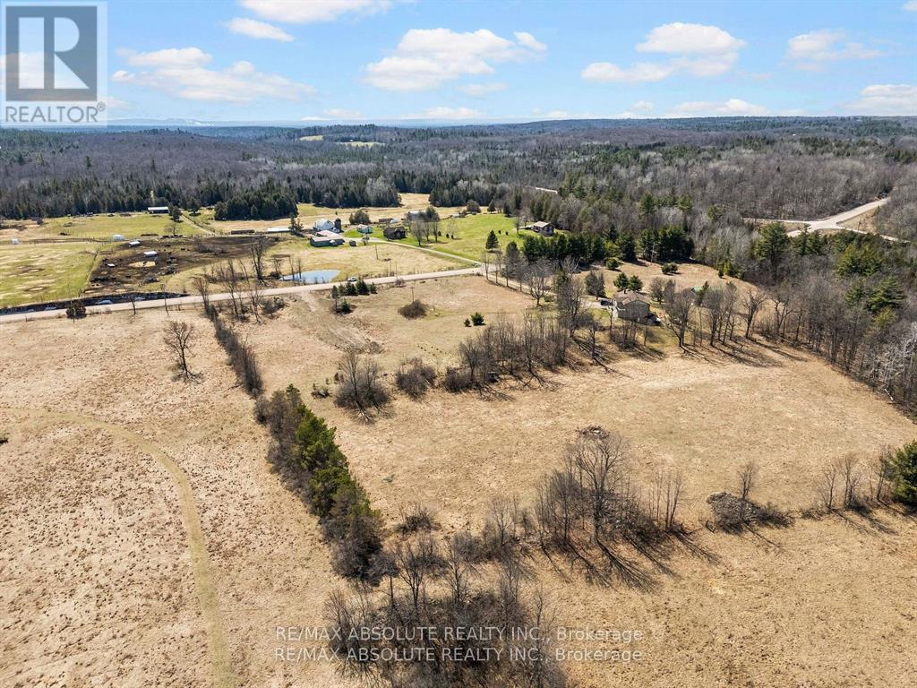 01 Burnstown Road, Mcnab/braeside, Ontario  K0A 3L0 - Photo 6 - X12979380