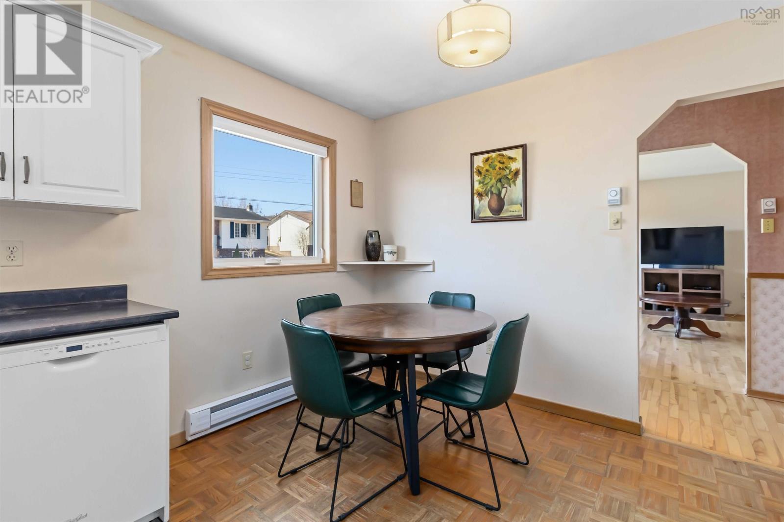 69 La Pierre Crescent, Dartmouth, Nova Scotia  B2W 5C7 - Photo 11 - 202606891