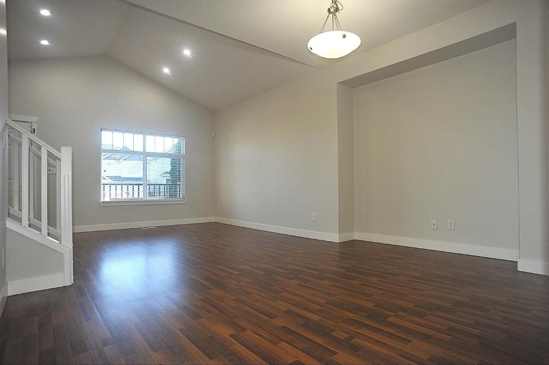 5949 165 Street, Surrey, British Columbia  V3S 4N9 - Photo 6 - R3104402