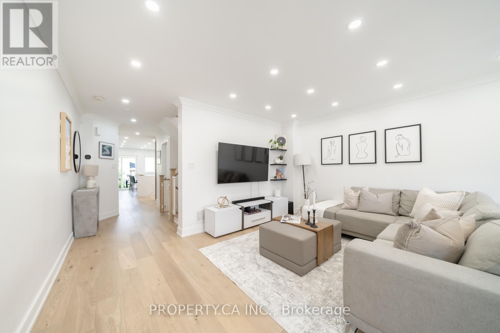 340 Lauder Avenue, Toronto, Ontario  M6E 3H8 - Photo 7 - C12979302