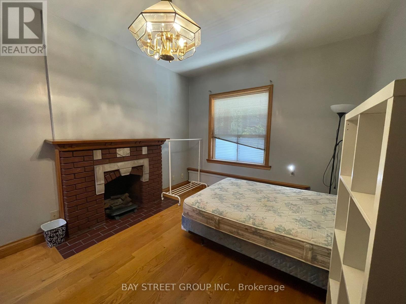 543 Crawford Street, Toronto, Ontario  M6G 3J9 - Photo 6 - C12979318